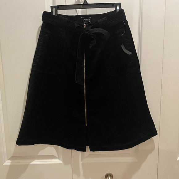 Bebe Black Corduroy A-Line Skirt w Front Zip, Pockets and Tie Belt Size 10 NWT - Picture 2 of 12